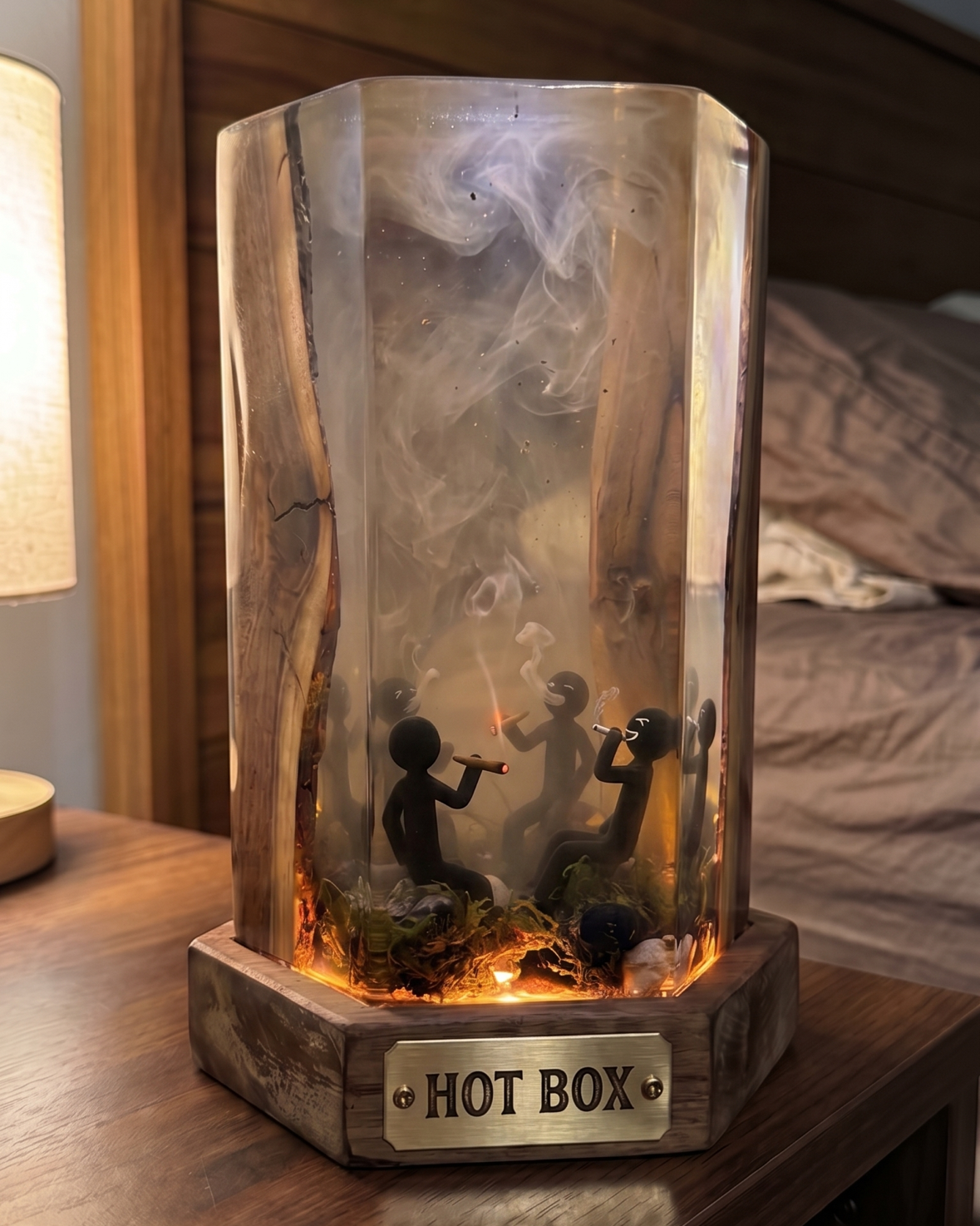 "Boxed" Resin Lamp